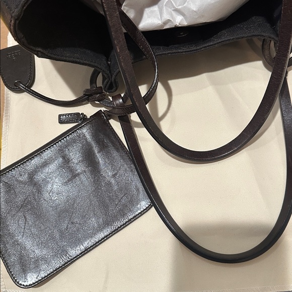 Gucci  Brown GG Canvas Tote Bag - Picture 10 of 11